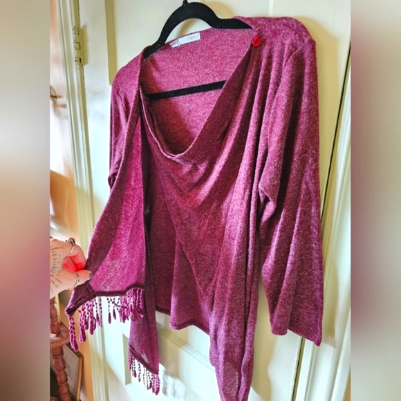 Boho maroon layered cowl neck knit wrap cardigan with fringe Maurices - Picture 4 of 11